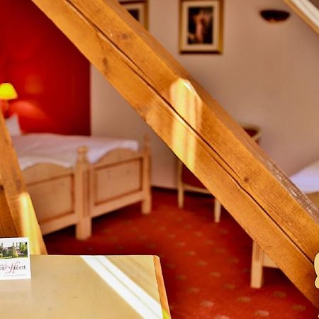 Hotel Saint-Hubert 昂巴克 外观 照片