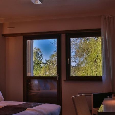 Hotel Saint-Hubert 昂巴克 外观 照片