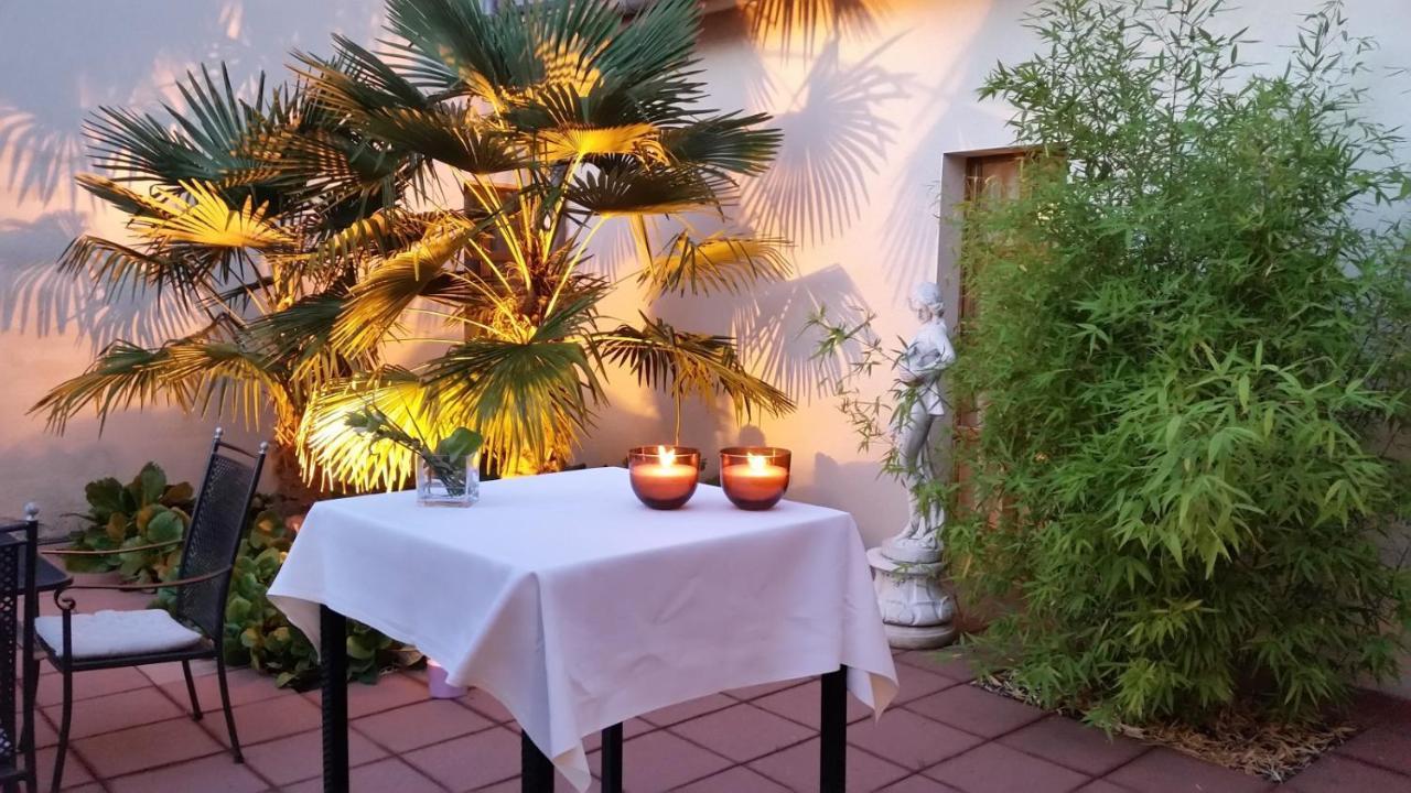 Hotel Saint-Hubert 昂巴克 外观 照片