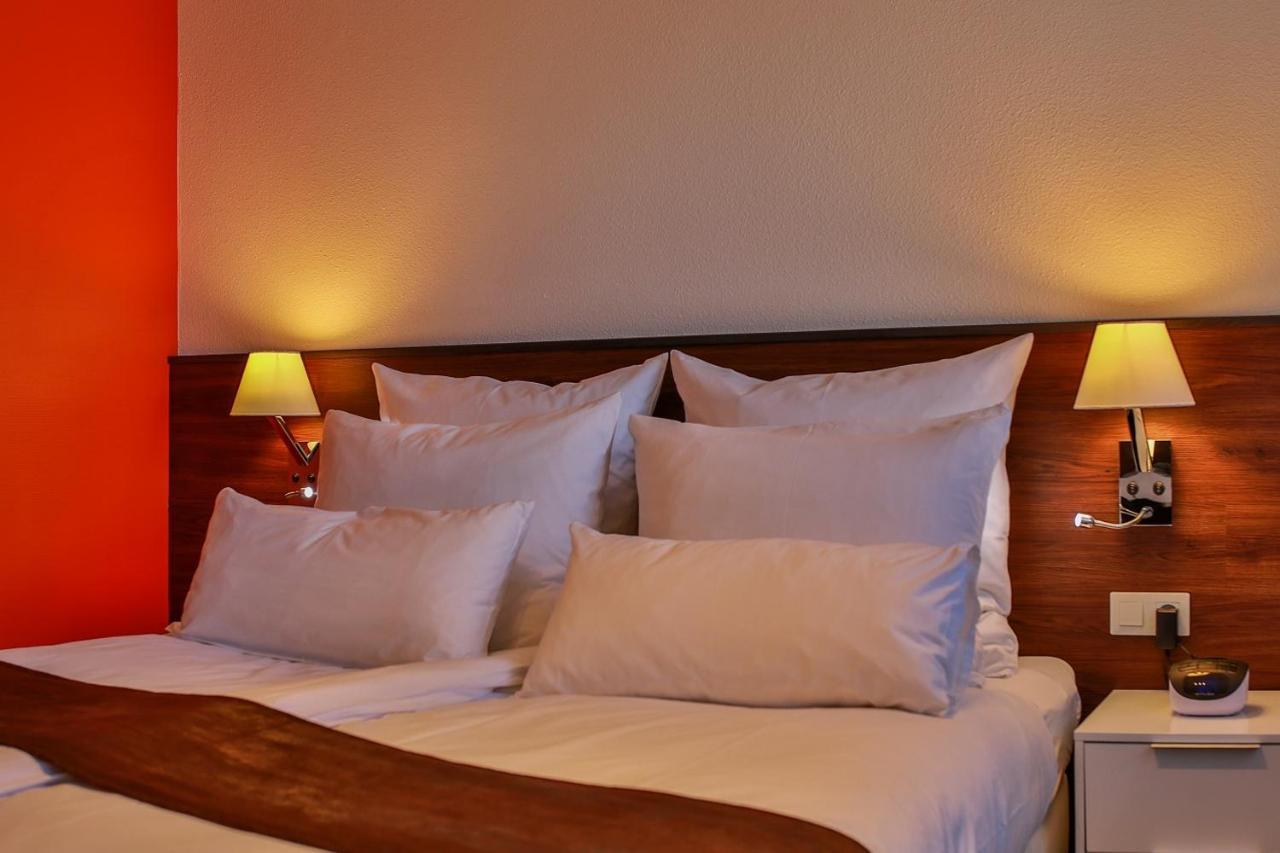 Hotel Saint-Hubert 昂巴克 外观 照片