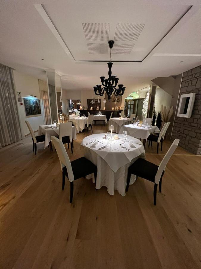 Hotel Saint-Hubert 昂巴克 外观 照片